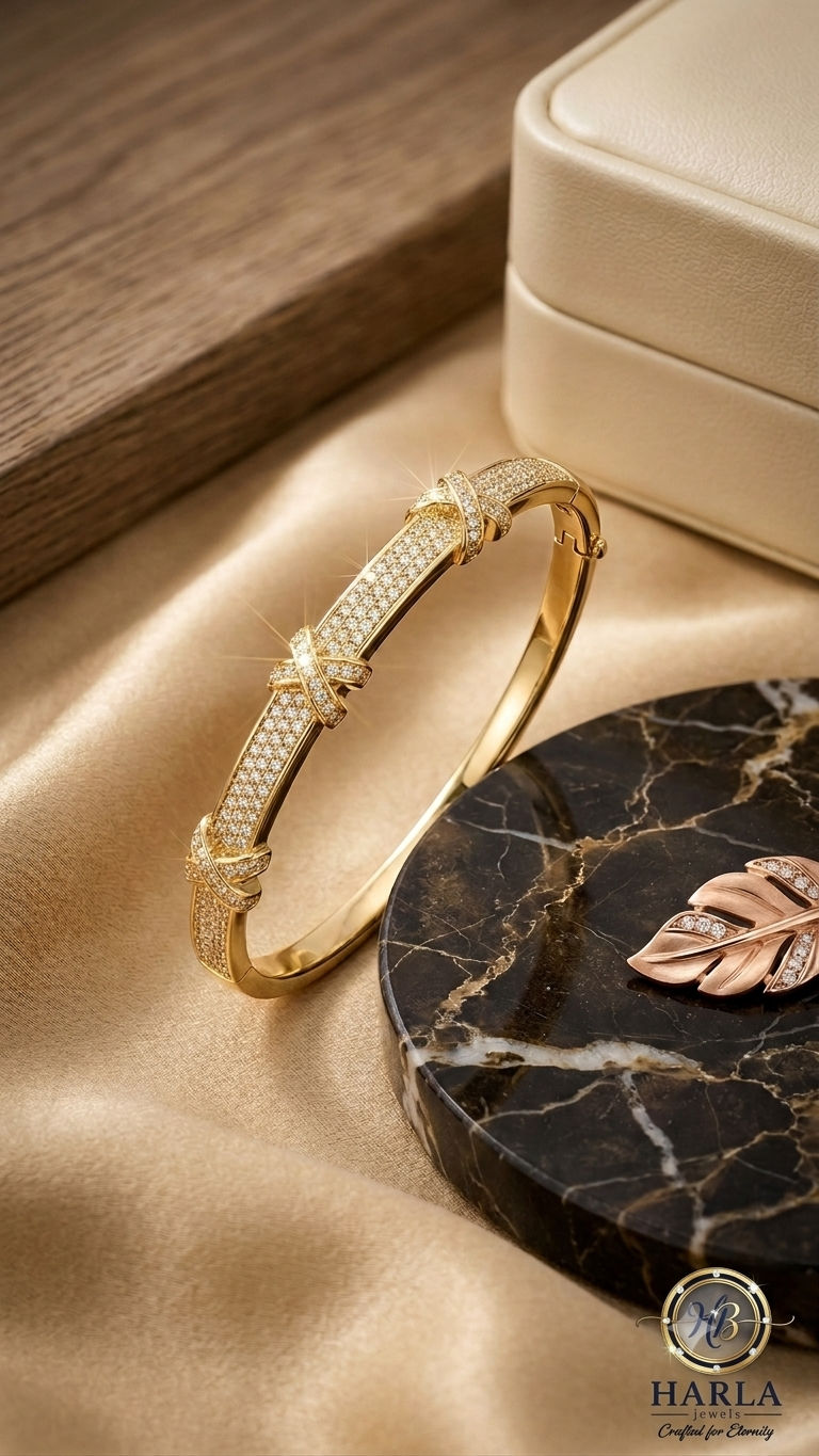     Aurelia Knot Bangle