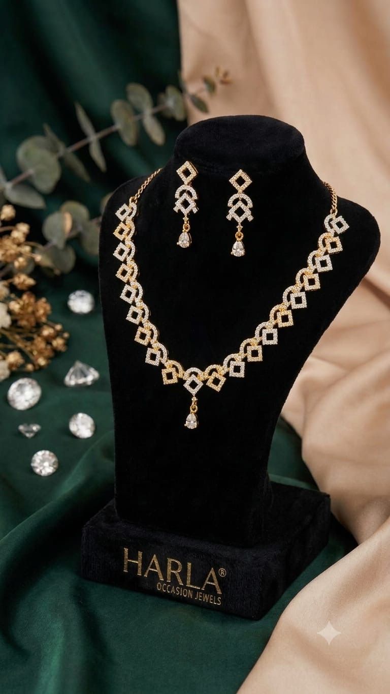 Golden Empress Necklace Set