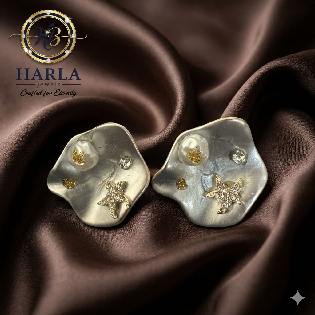 Starlight Pearl Studs (white)