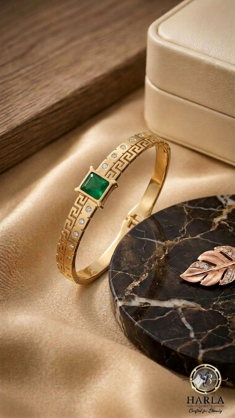 The Regal Meander Emerald Bangle