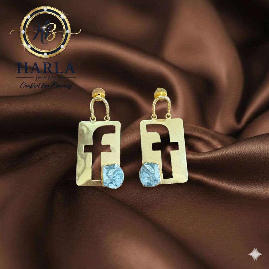 Elegant Gold 'F' Earring