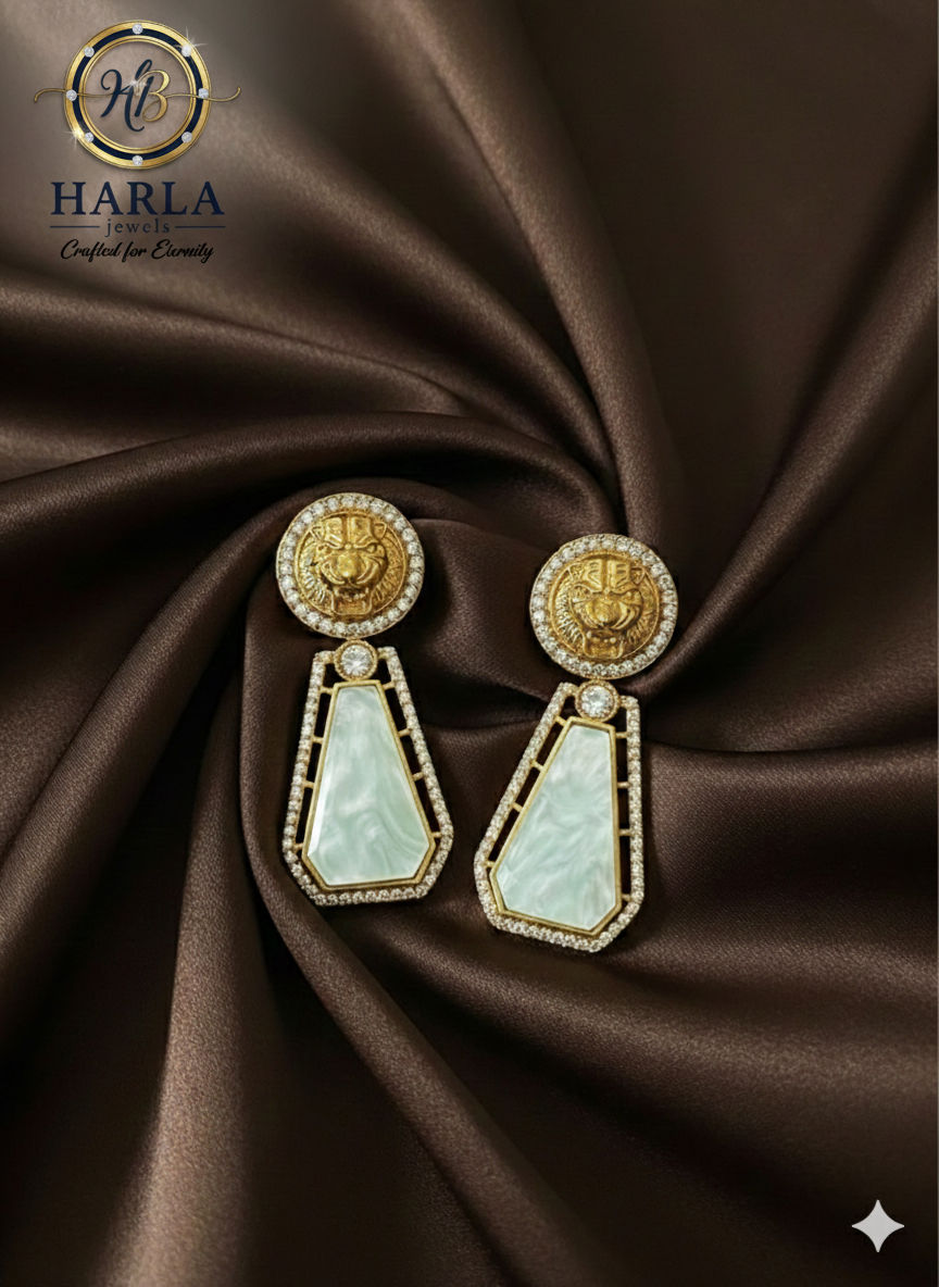 Lion majestry drop earring